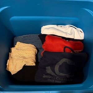 Reseller lot Mixed Clothing with 3 women’s and 3 men’s items (6 items total)